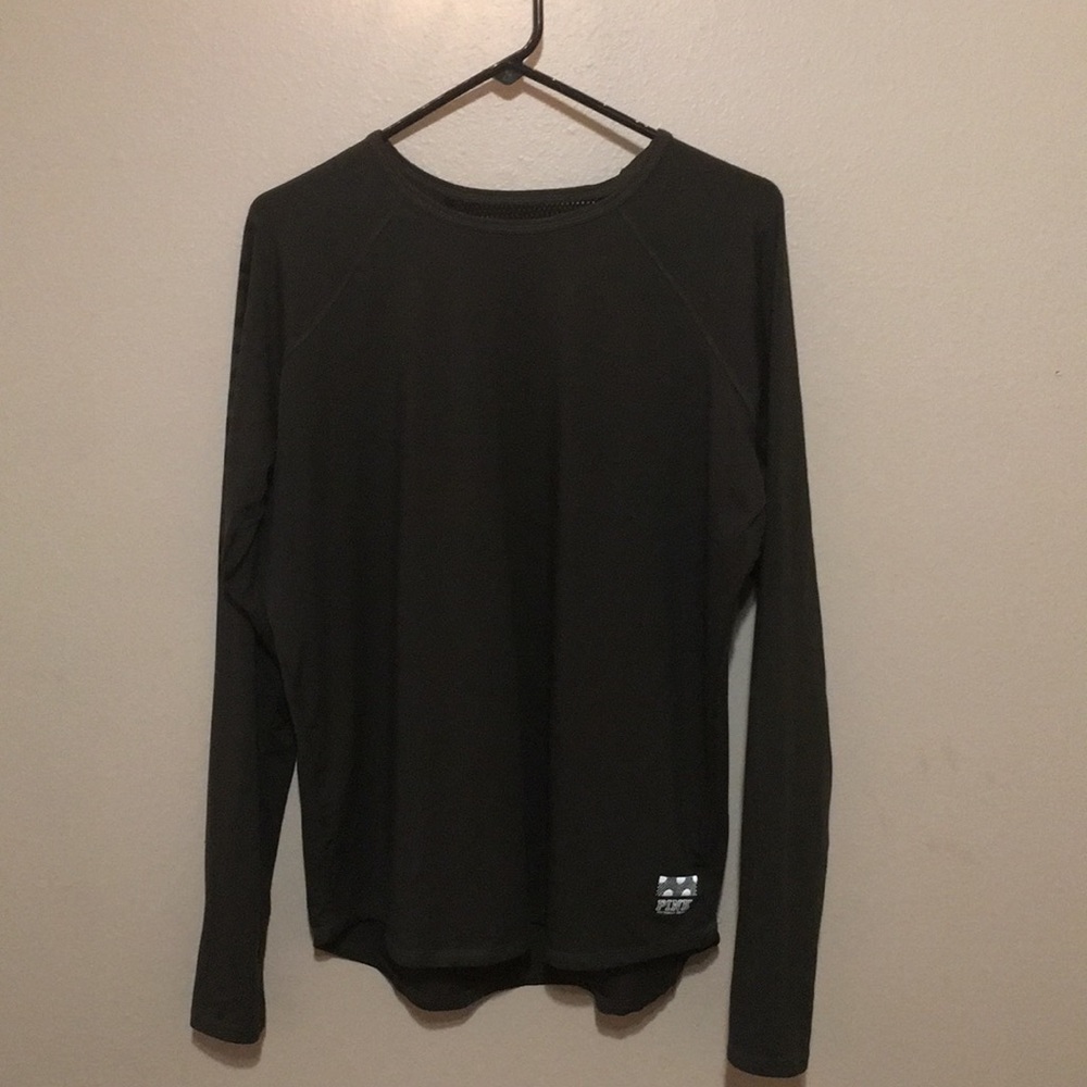 long sleeve workout shirt